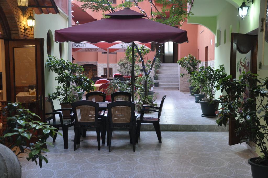 Marani Hotel Batumi Exterior photo